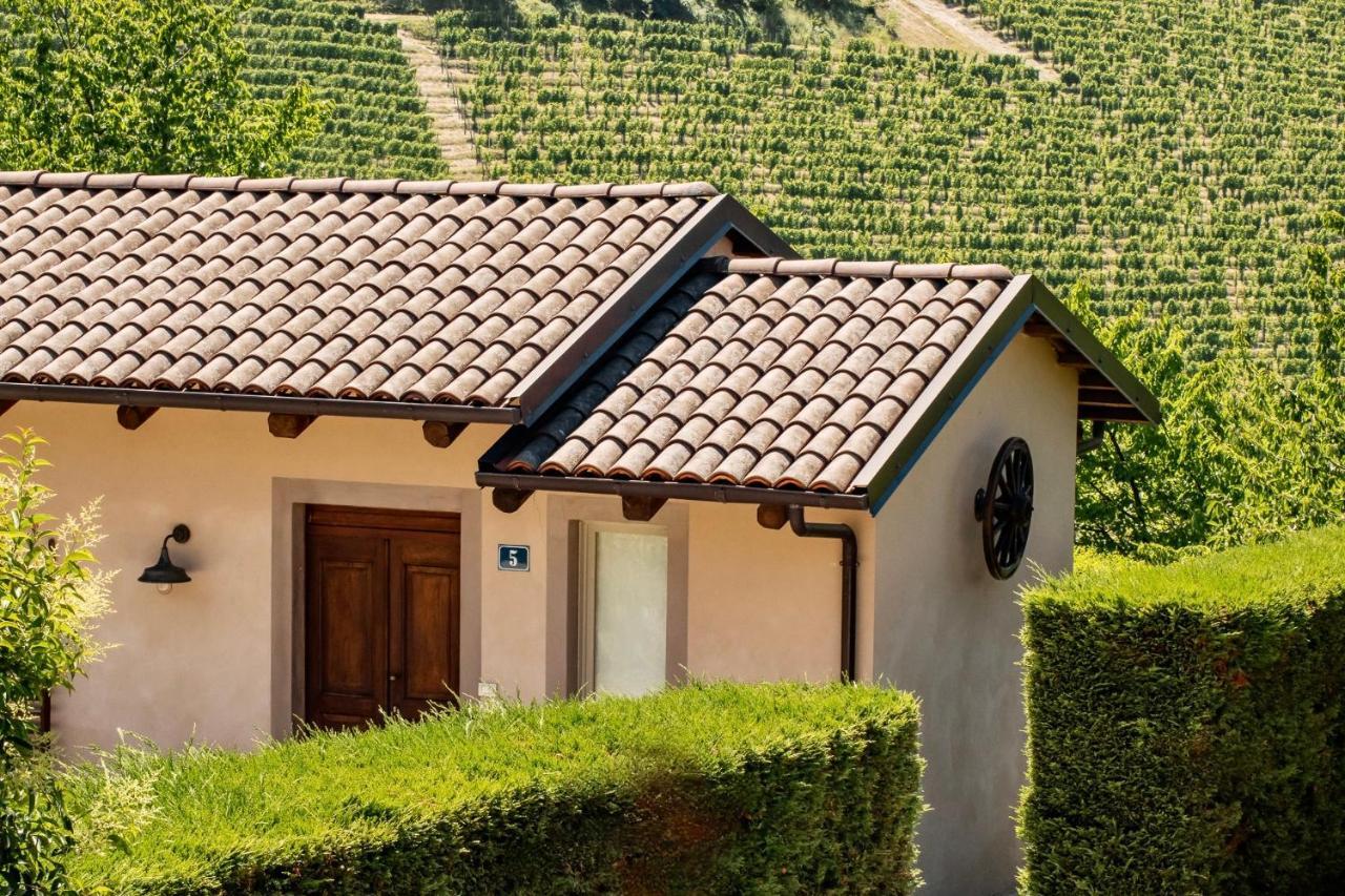 Miaclara Relais Guest House Alba  Ngoại thất bức ảnh