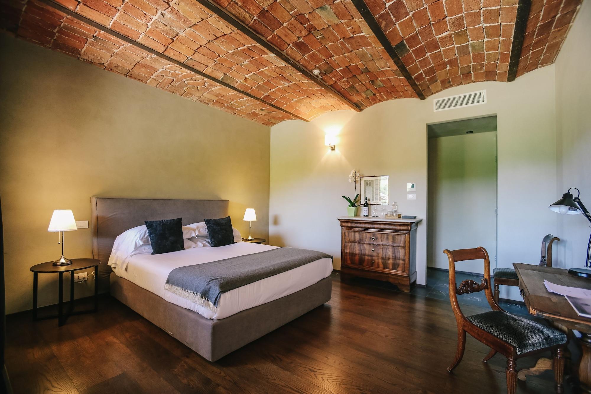 Miaclara Relais Guest House Alba  Ngoại thất bức ảnh