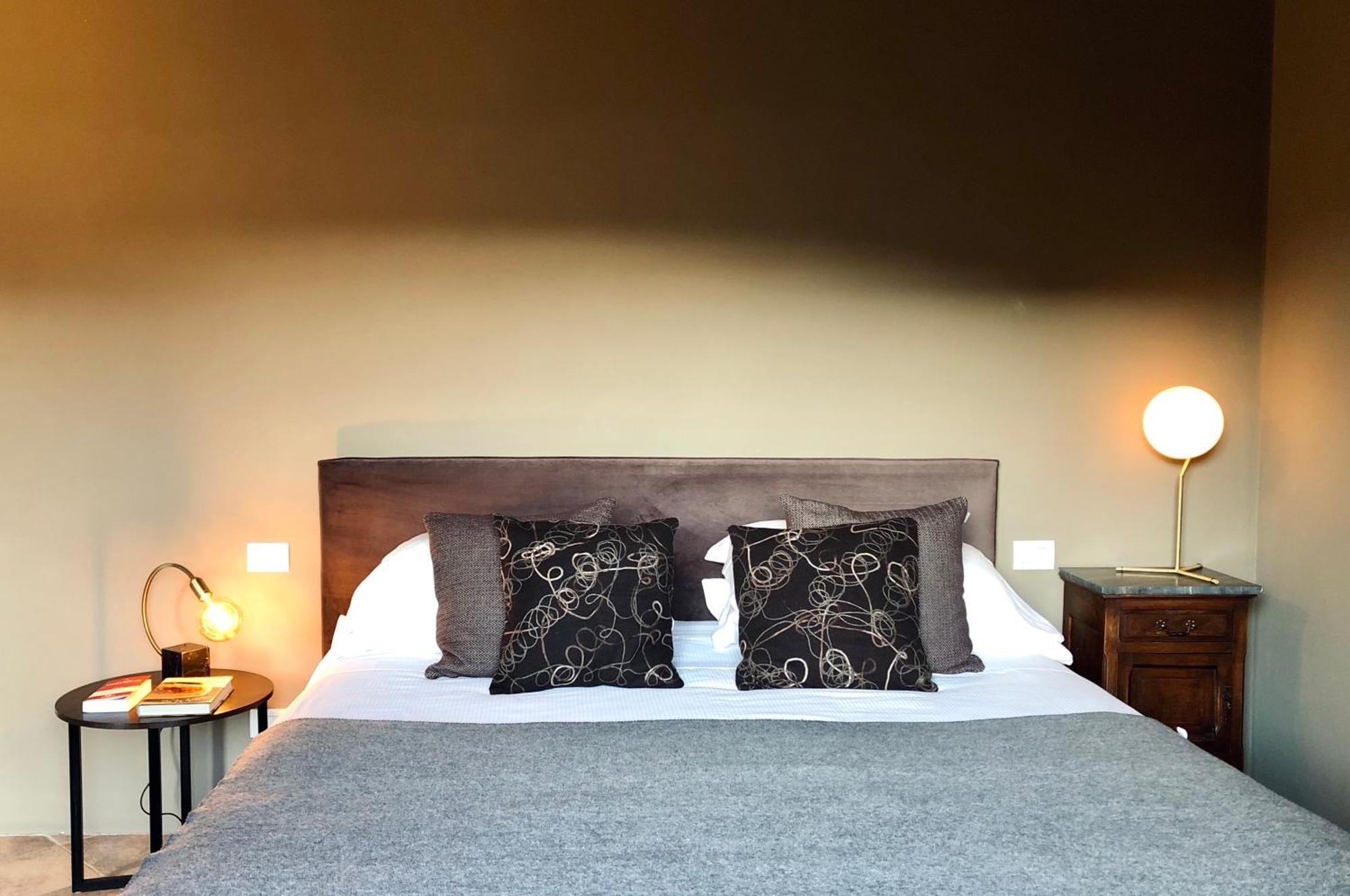 Miaclara Relais Guest House Alba  Ngoại thất bức ảnh