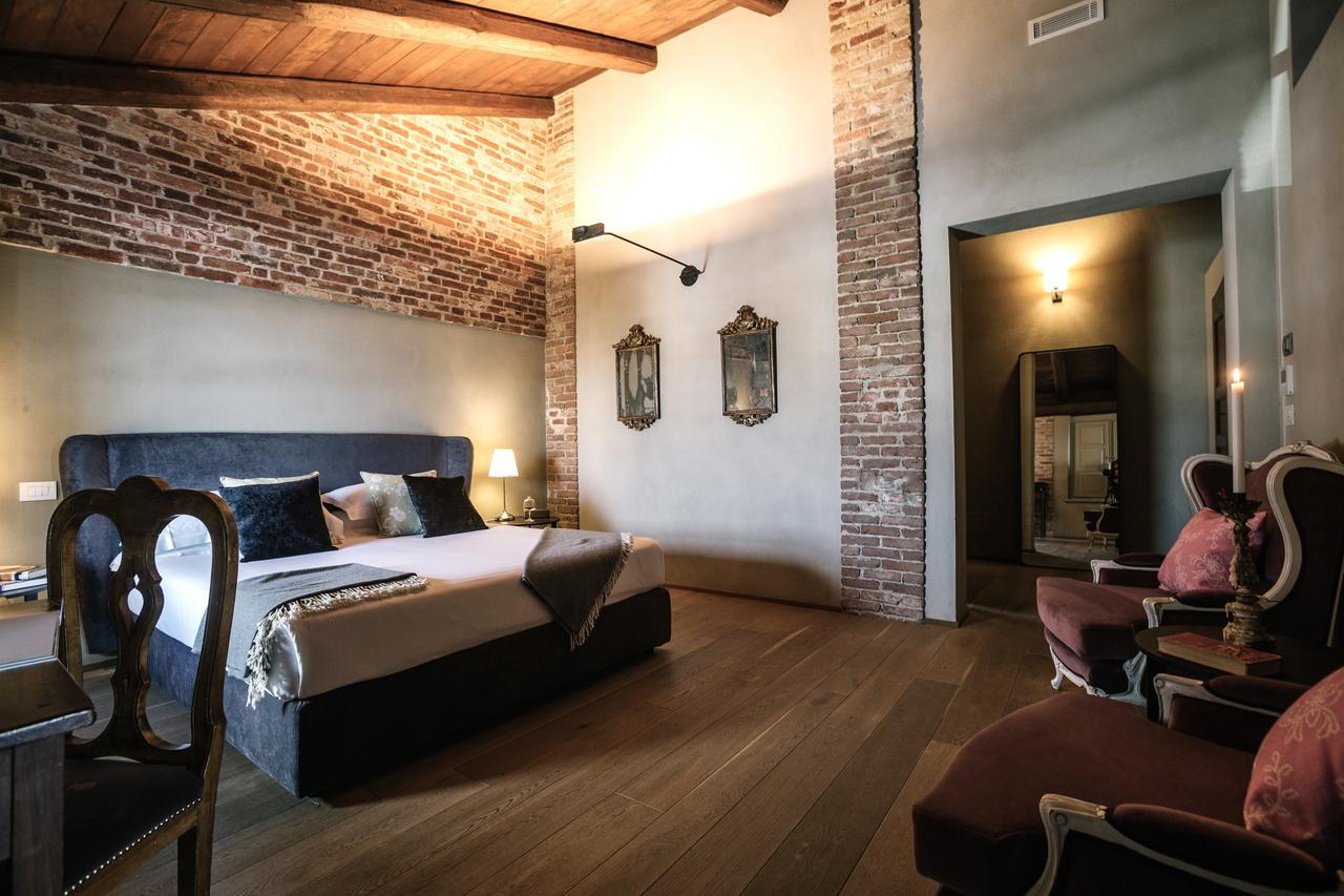 Miaclara Relais Guest House Alba  Ngoại thất bức ảnh